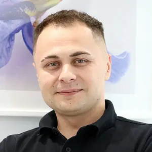 Городиський Іван Анатолійович - Спеціалізація: терапевтична, ортопедична стоматологія